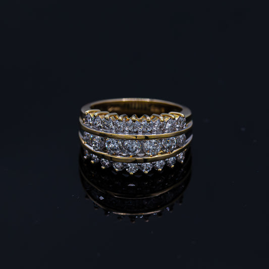 Queen Ring with Diamonds